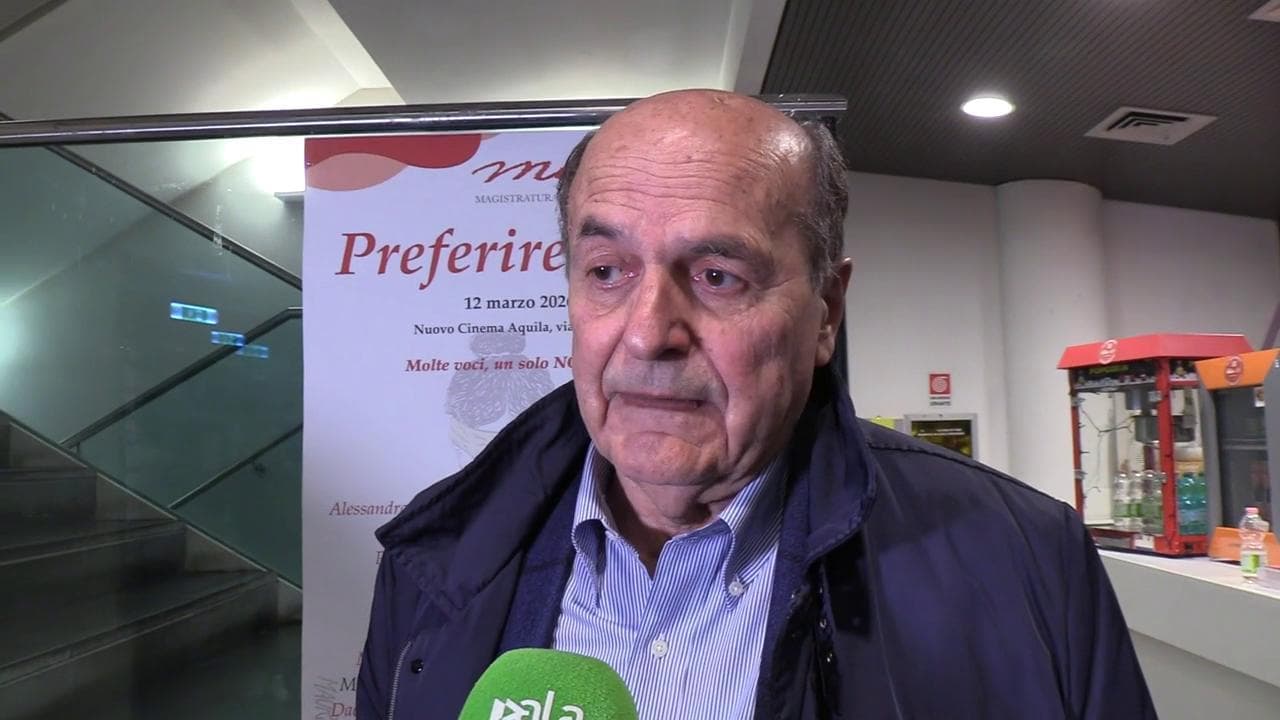 Referendum, Bersani: "Votare No è un omaggio ai 28 magistrati uccisi da mafia e terrorismo"
