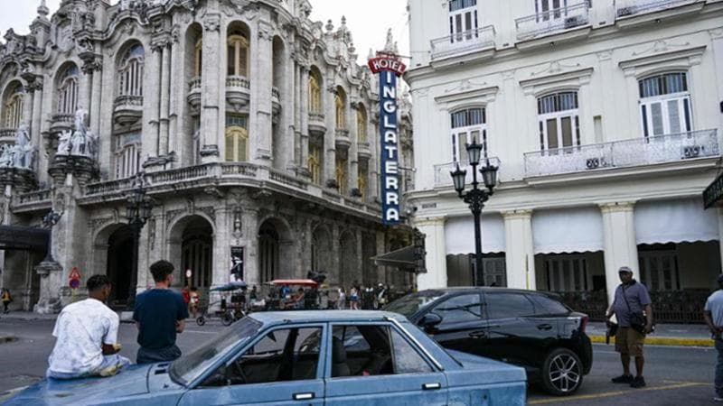 Cuba, gli Usa vogliono le dimissioni del presidente. Trump: “Con l’isola posso farci ciò che voglio”