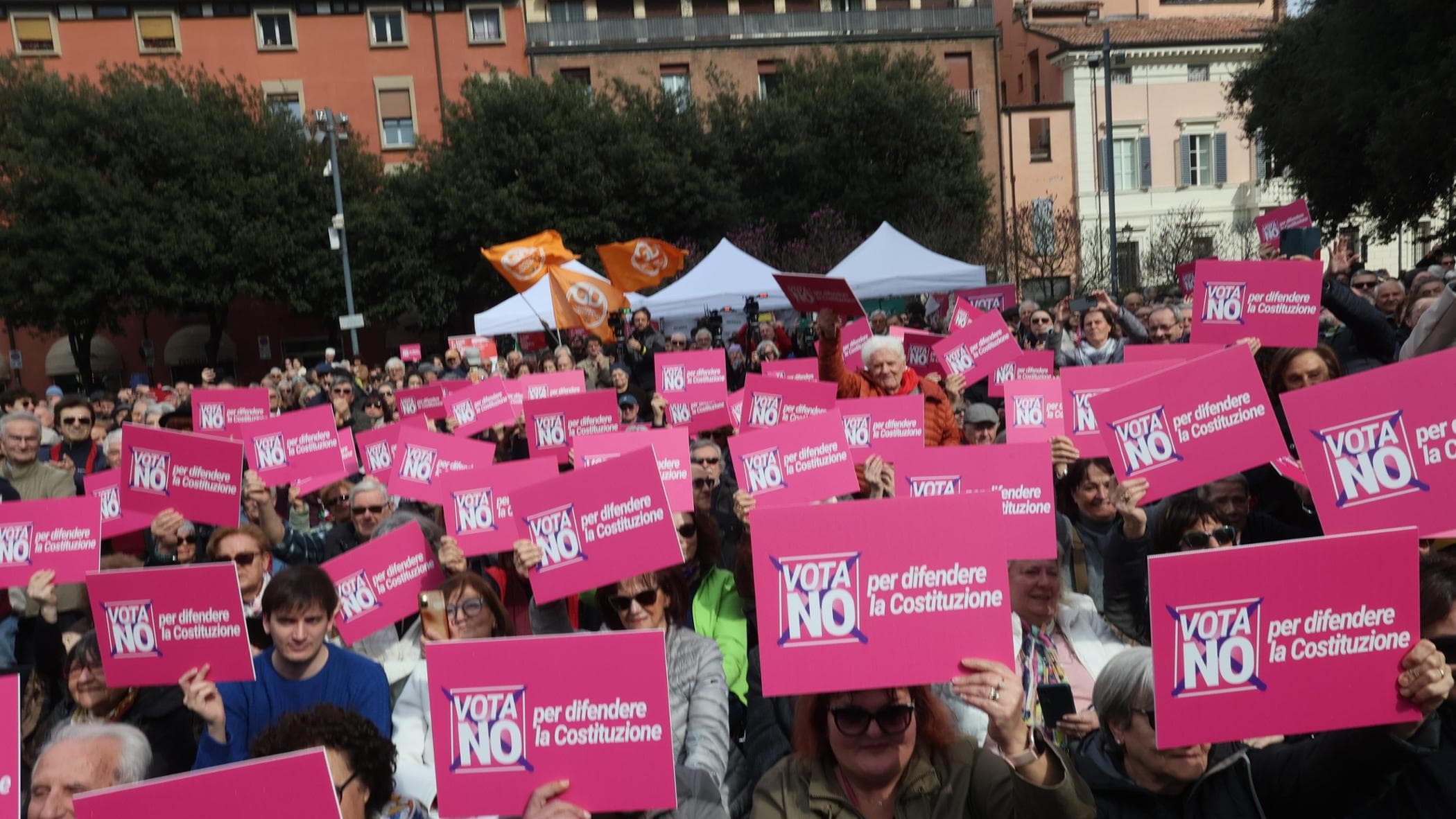 “Votare no è femminista”. Registe, cantanti e giuriste appello di 1700 donne per il referendum