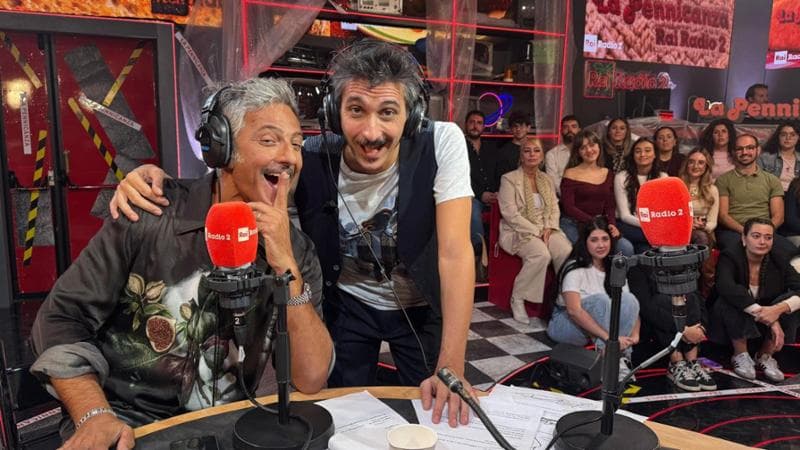 Fiorello parte con la “Mattinanza” su Rai2, ma per Rai 1 è un boccone amaro