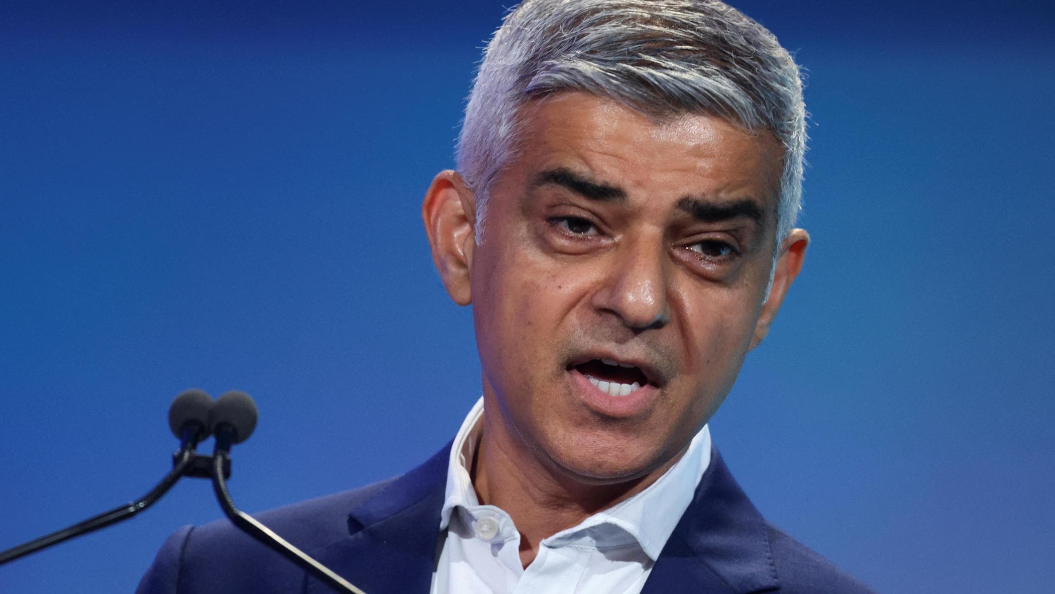 Sadiq Khan: “Usa ormai inaffidabili, l’unica salvezza è tornare in Europa, senza un altro referendum”