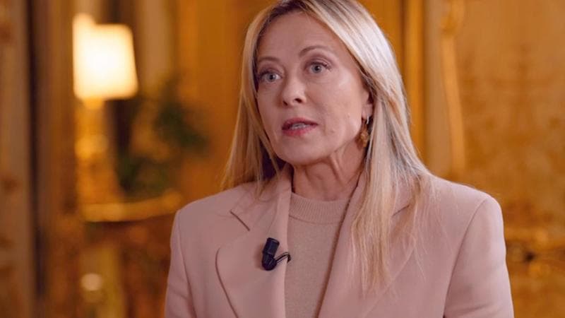 “Spazio eccessivo al sì”, la scure dell’Agcom e Meloni resta in tv