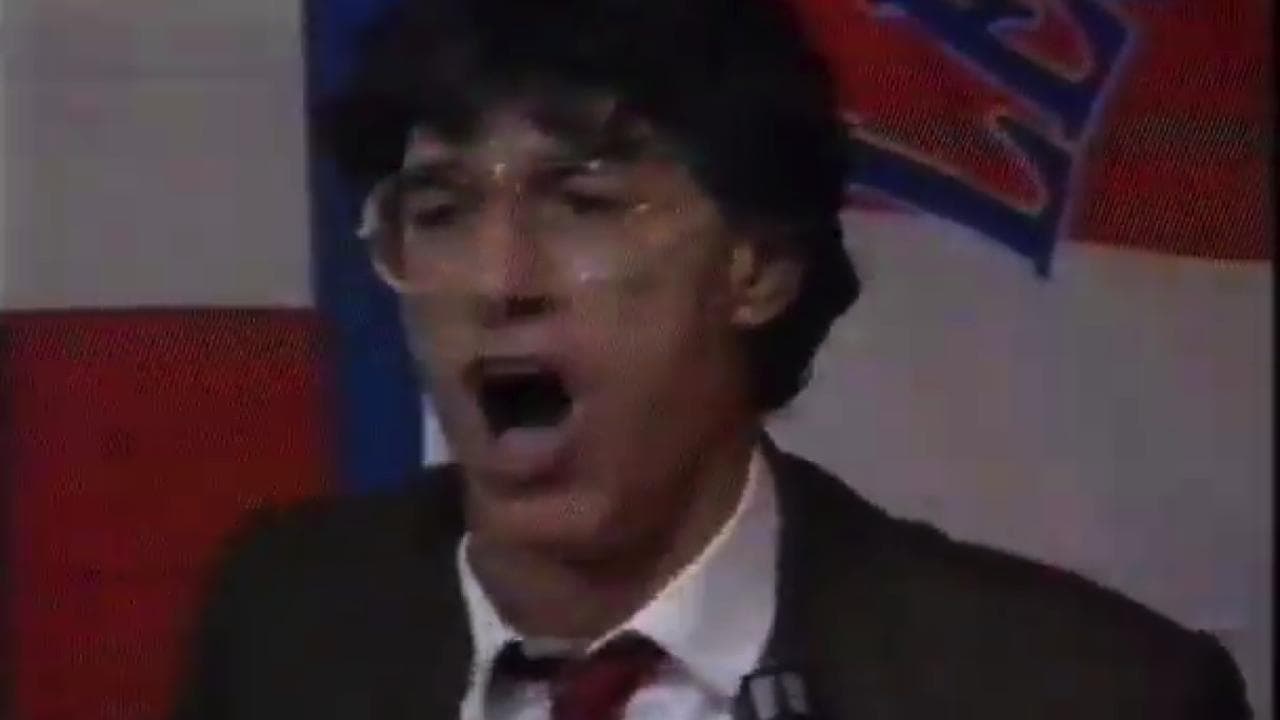 Addio a Bossi, quel grido di battaglia diventato un meme: "La Lega ce l'ha duro"