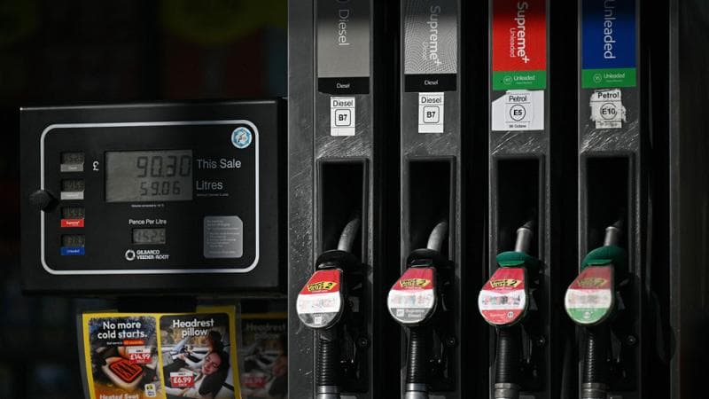 Crisi energetica: più smart working e limiti di velocità più bassi. La ricetta per l’austerity
