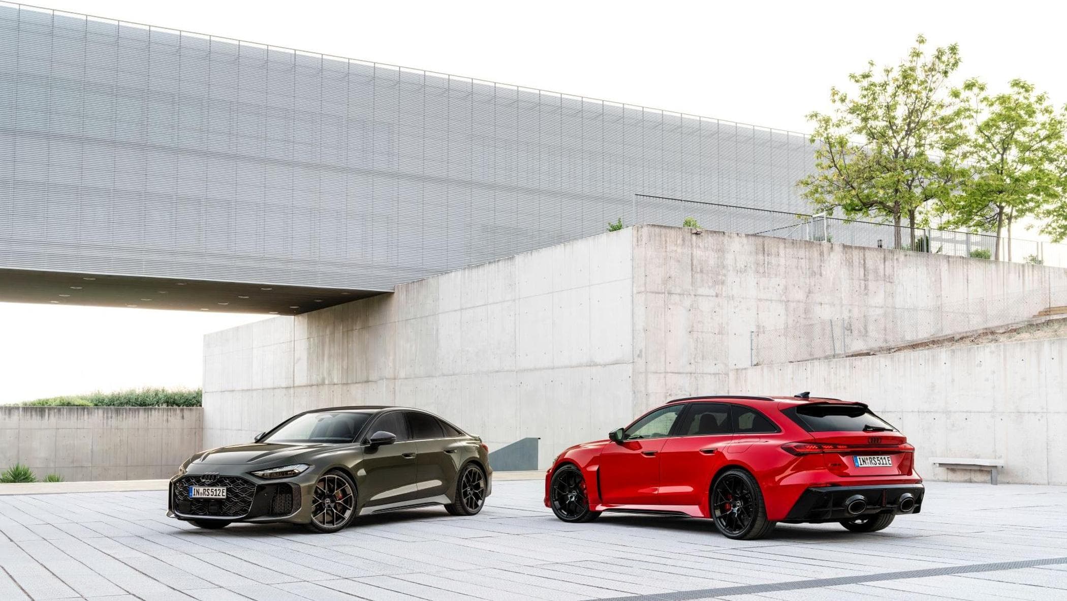 Audi, tıpkı Formula 1'de olduğu gibi V6 adına elektrikli içten yanmalı motorları yeniden piyasaya sürüyor