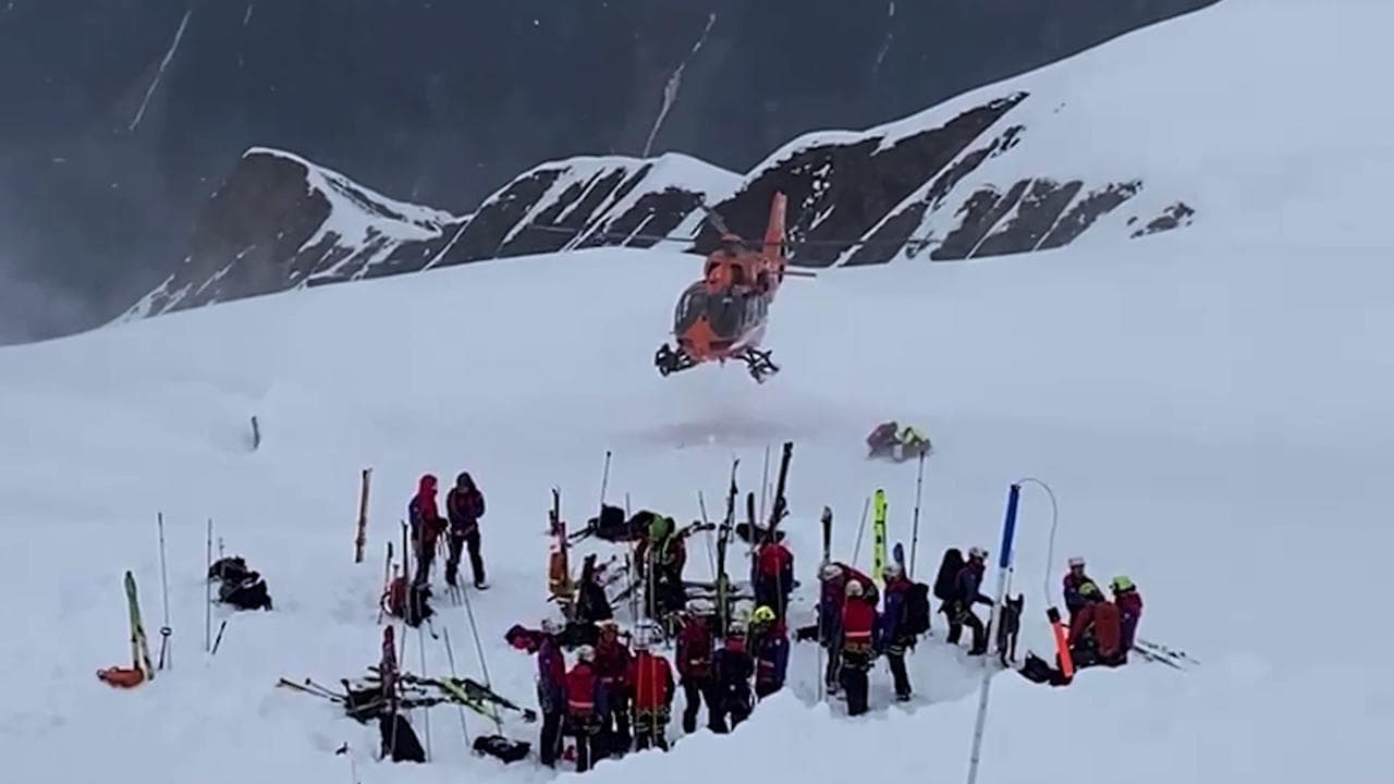 Valanga in Alto Adige, le squadre di soccorso in azione sulla Hohe Ferse
