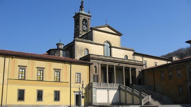 L'abbazia di San Giacomo Maggiore a Pontida

