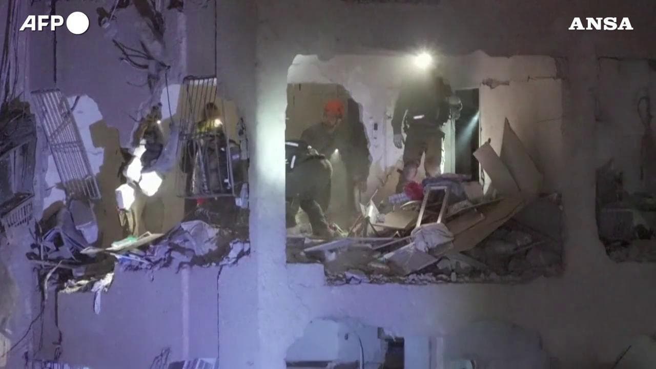 Attacco iraniano su Arad, nel sud d'Israele: 115 feriti