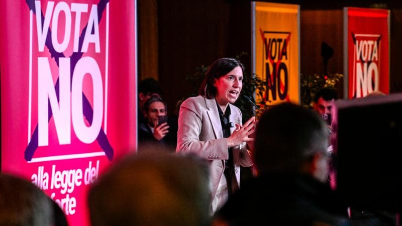 La segretaria del Pd Elly Schlein per un appuntamento a favore del no al referendum sulla separazione delle carriere dei magistrati. Napoli, 17 marzo 2026. ANSA/ CIRO FUSCO