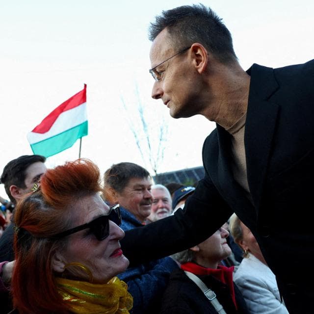 Macar bakanın çerçevesini çizen ses kaydı: Lavrov'a bir kadına yönelik yaptırımları kaldırma sözü verdi