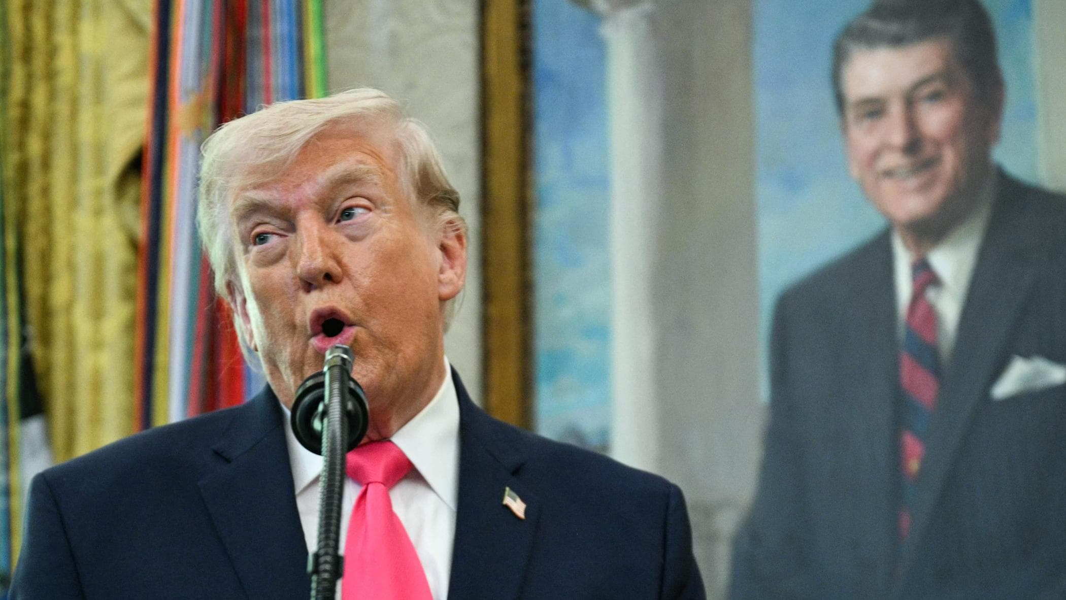 Trump: l’Iran fa concessioni. Hormuz e nucleare, i 15 punti Usa