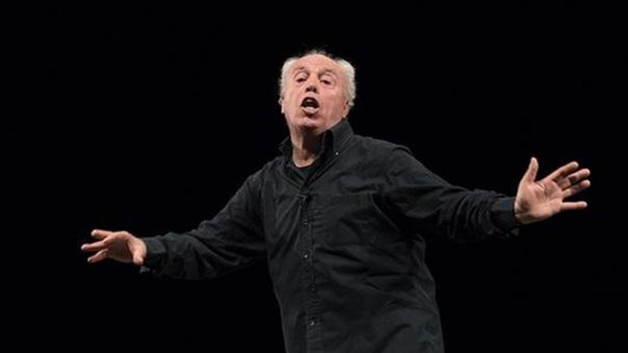 Tiyatro, Dario Fo'yu San Francesco'ya bağlayan şey nedir? Friars Minor bunu “Lu santo Jullare” ile açıklıyor