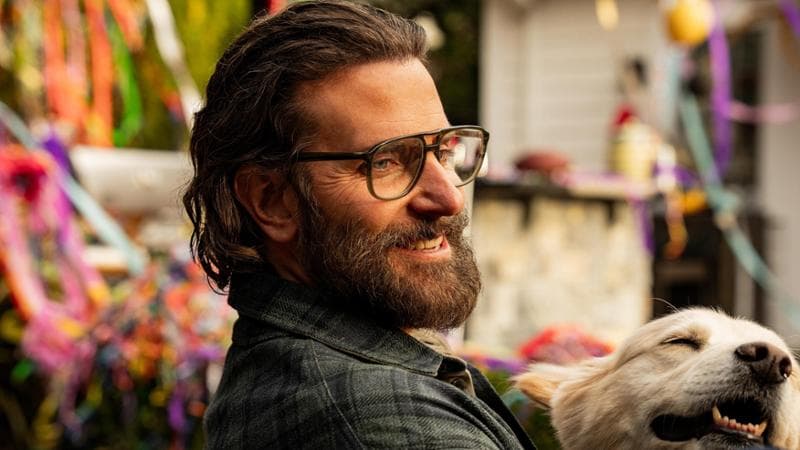 Bradley Cooper in una scena di È l’ultima battuta? in arrivo in sala il 2 aprile e oggi in anteprima al Bif&st (Photo by Searchlight Pictures/Jason McDonald, Courtesy of Searchlight Pictures.)