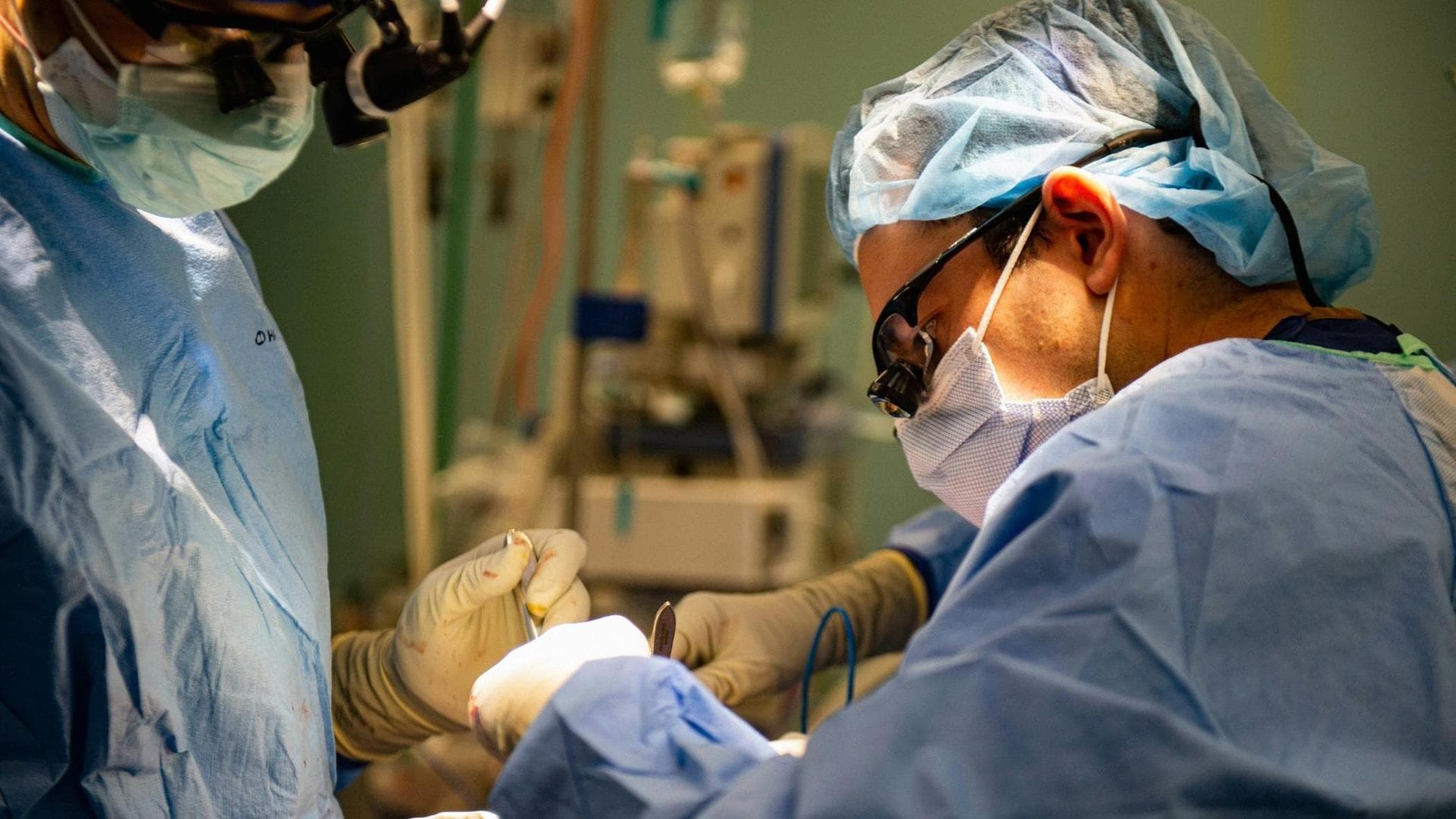 Sağlık, iyi uygulamalarla vakaların %55'inde cerrahi enfeksiyonlar önlenebilir, üniforma modelleri eksik