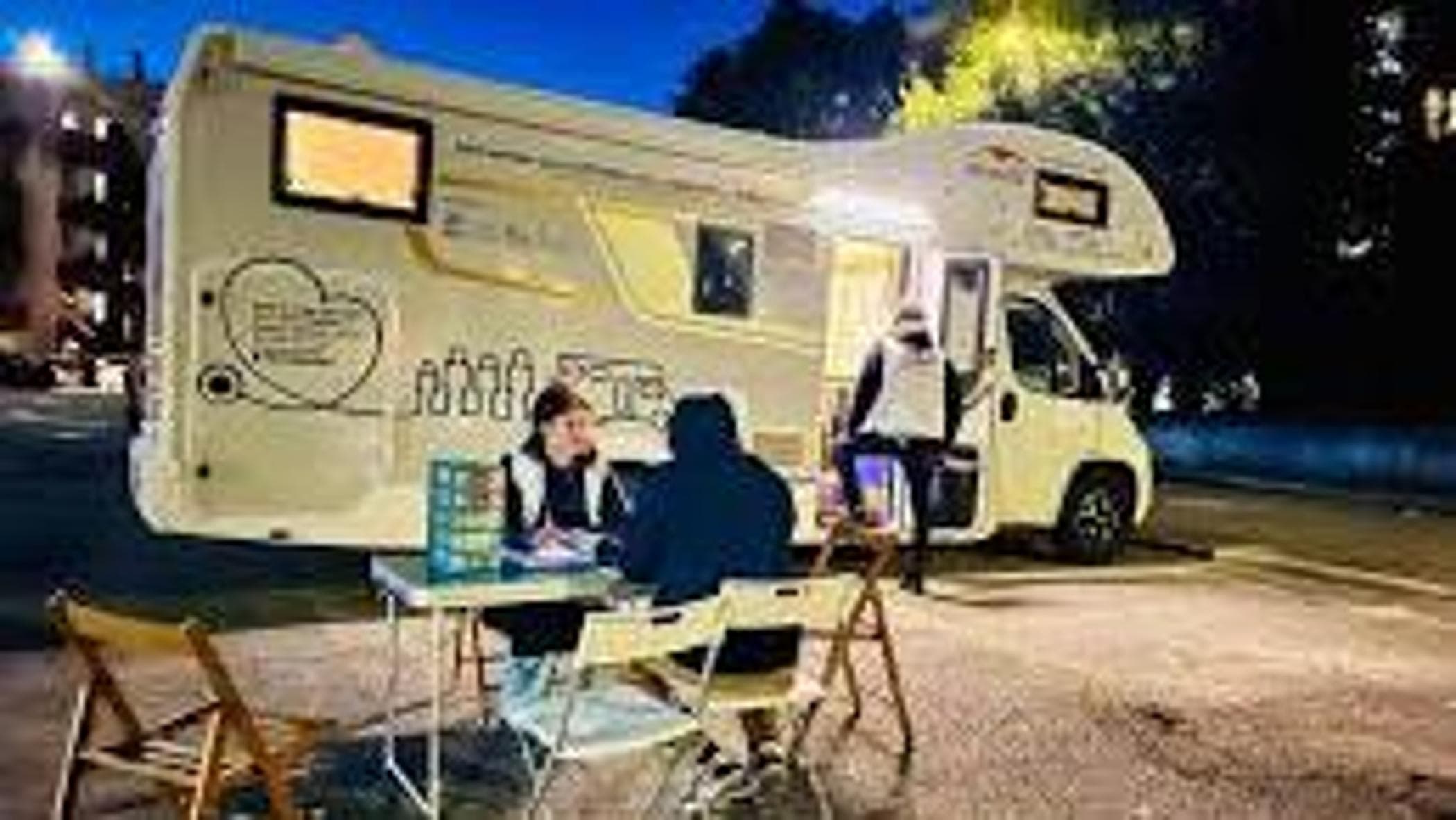 Bastogi'den Ostia'nın Idroscalo'suna kadar Roma'nın mahallelerinde banliyöler, sağlık ve ötekileştirme