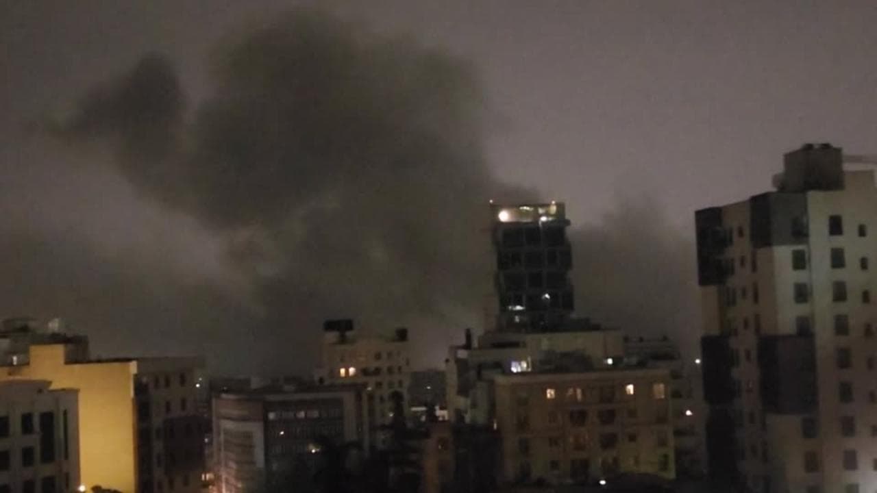 Iran, bombardati nella notte Teheran, siti nucleari e infrastrutture strategiche
