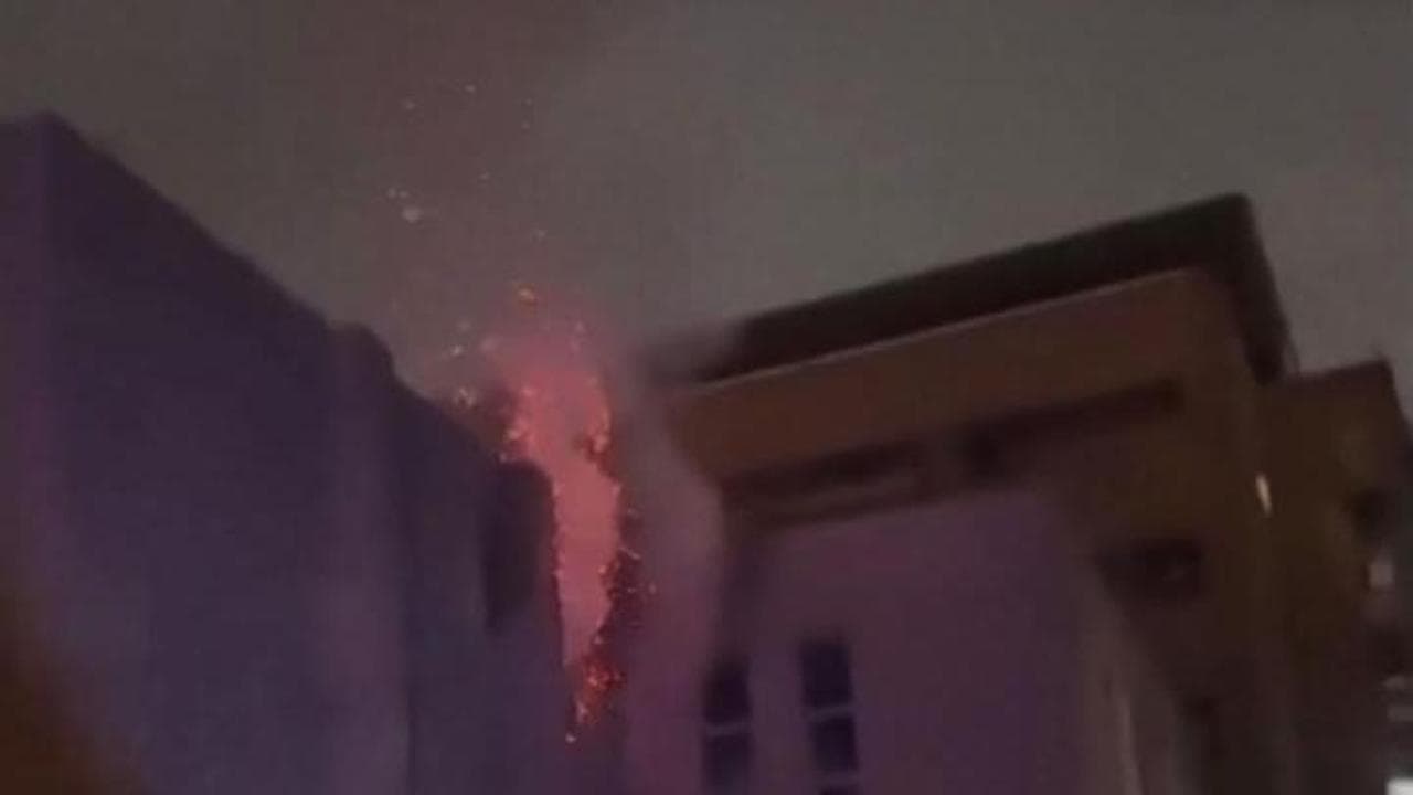 Teheran, attacco nella notte: colpita anche l'università