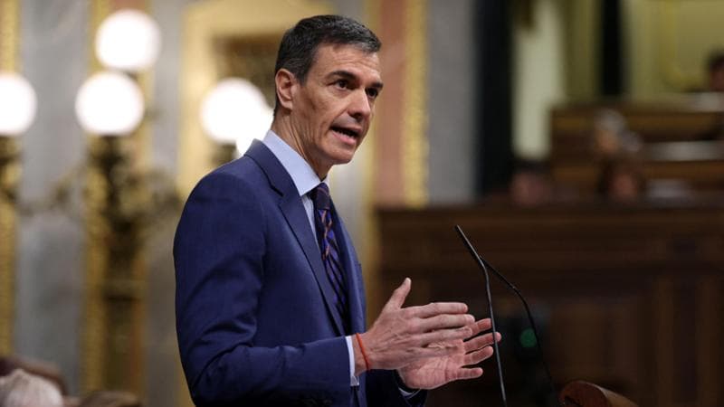 Sánchez chiude i cieli spagnoli all’aviazione americana: “È una guerra illegale”
