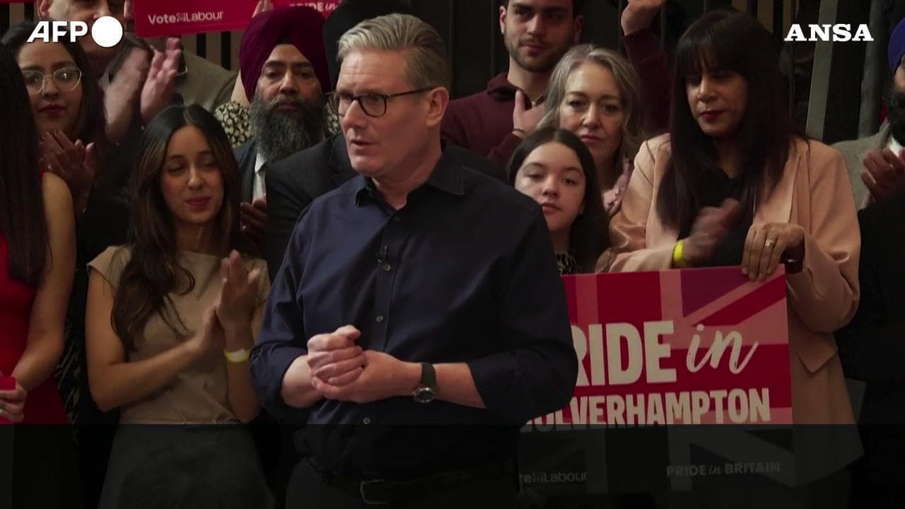 Starmer: "Non ci faremo trascinare nella guerra contro l'Iran"