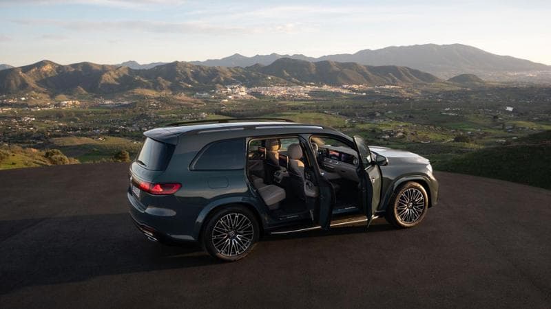 Yeni Mercedes GLS amiral gemisi