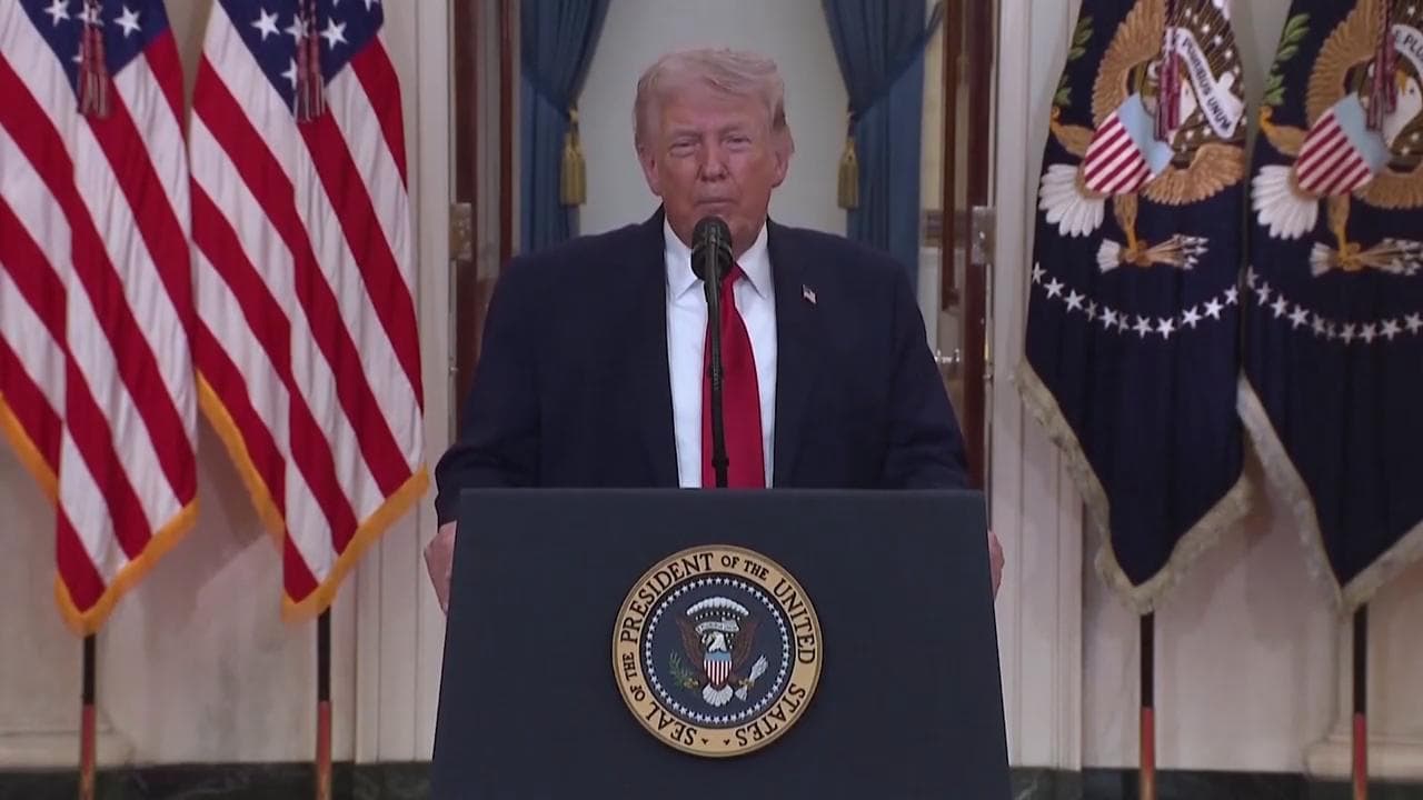 Medio Oriente, Trump: "Colpiremo duramente l'Iran, lo riporteremo all'Età della pietra"
