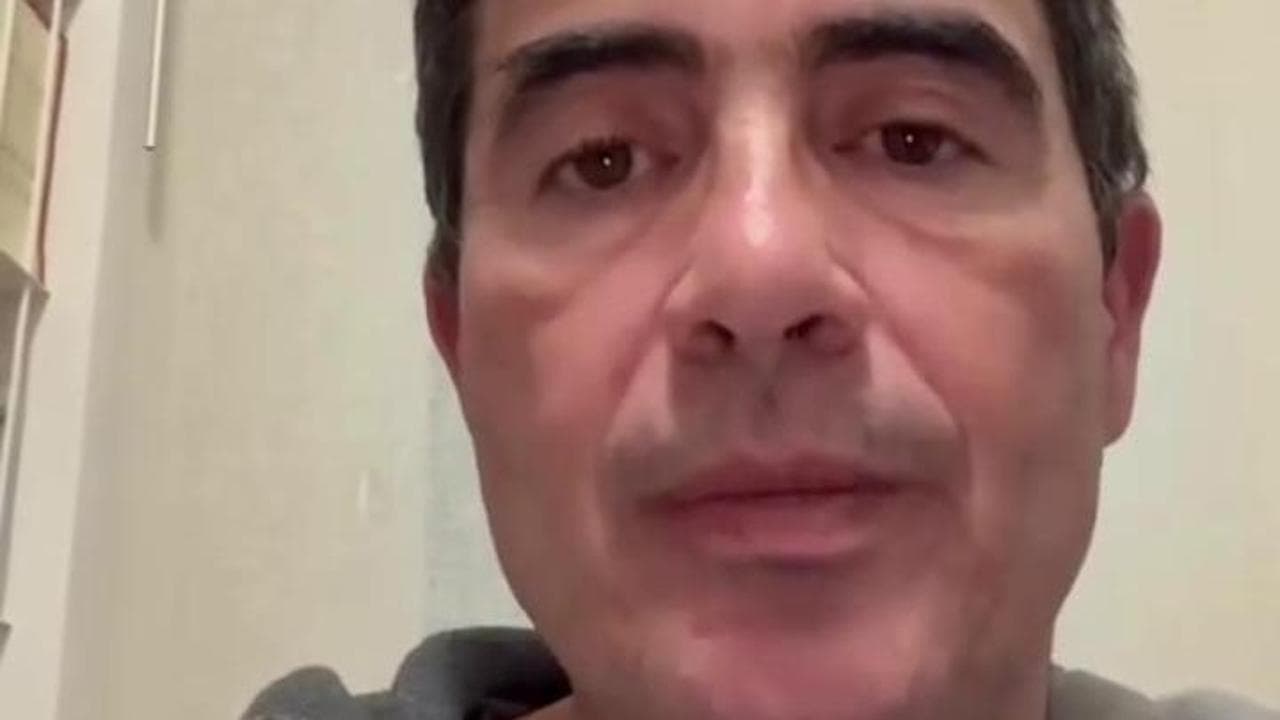 Fratoianni sospeso dalla Camera dei deputati: “Puniti per aver fermato neofascisti, ma lo rifarei”