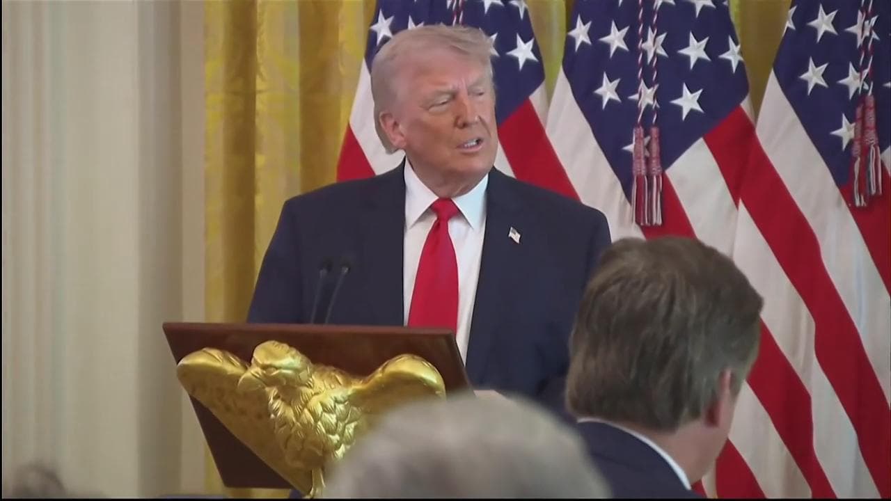 Trump: "Siamo in guerra, non possiamo occuparci di asili nido e servizi sociali"