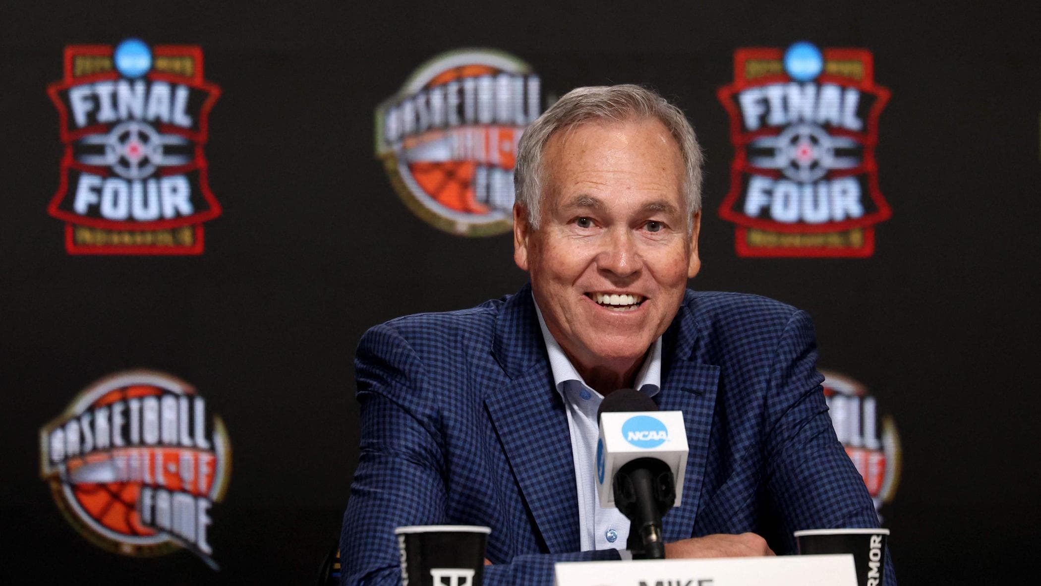 Mike D'Antoni basketbol Onur Listesi'ne giriyor