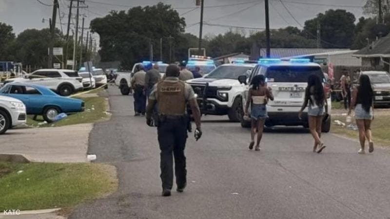 Louisiana, auto si lancia contro la folla durante un festival: 13 feriti. Arrestato il conducente
