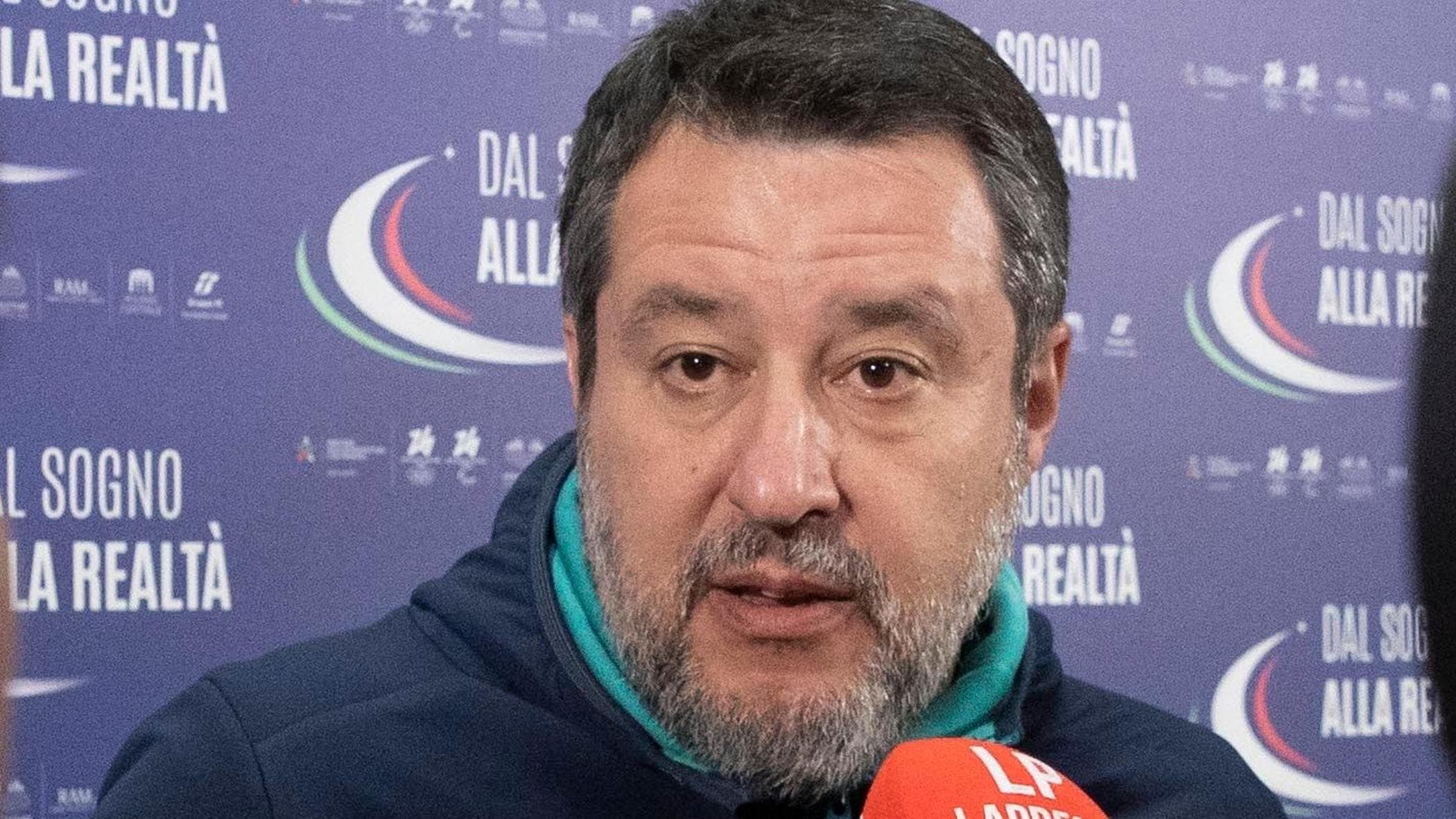 Salvini: “Kiev in Ue non mi pare attuale. Gas dalla Russia? Se ne parli a conflitto finito”