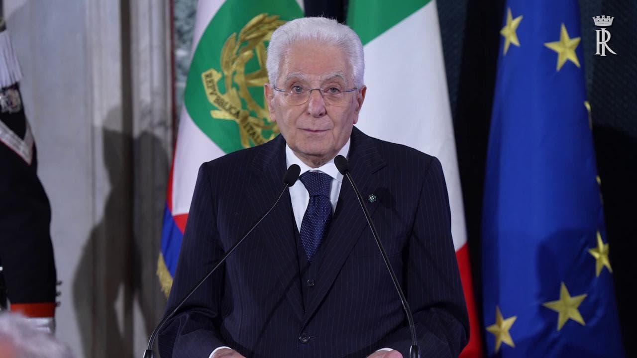 Milano Cortina, Mattarella agli azzurri: "Viviamo un tempo difficile, sport testimone di civiltà"