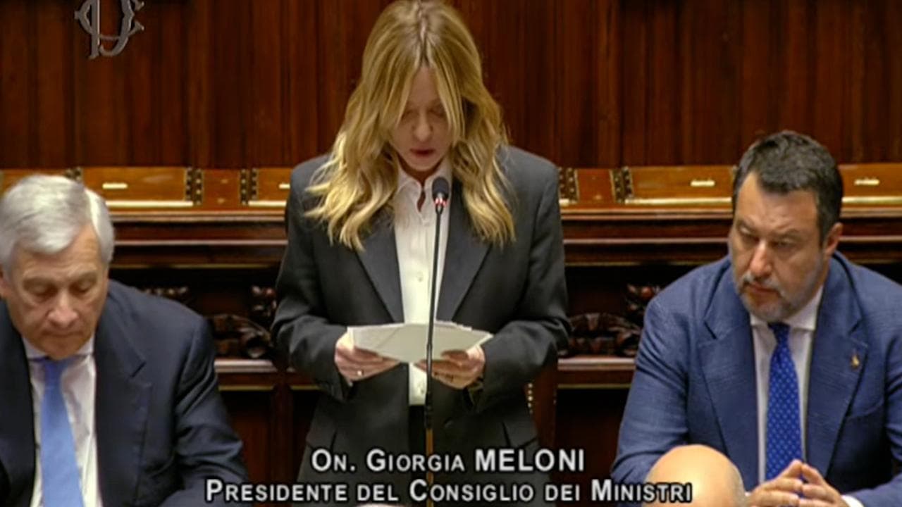 Governo, Meloni: "No a dimissioni o elezioni anticipate, avanti fino alla fine"