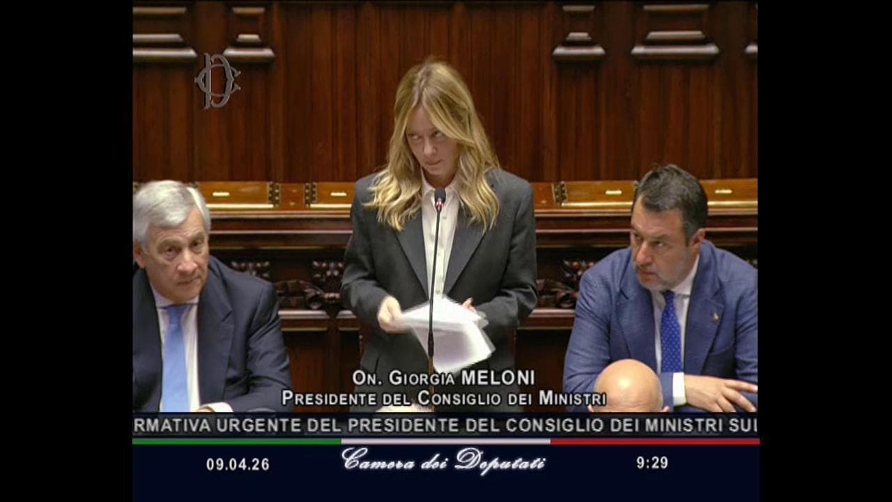 Tra "Ammazza" e "È ancora lunga ragà": così Meloni alla Camera cede al romanesco