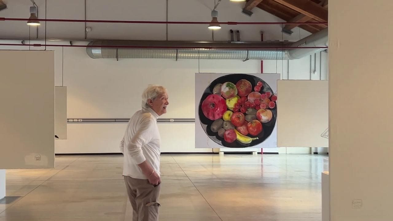 Arte: l'indagine "Macro Pop" di Luca Vernizzi