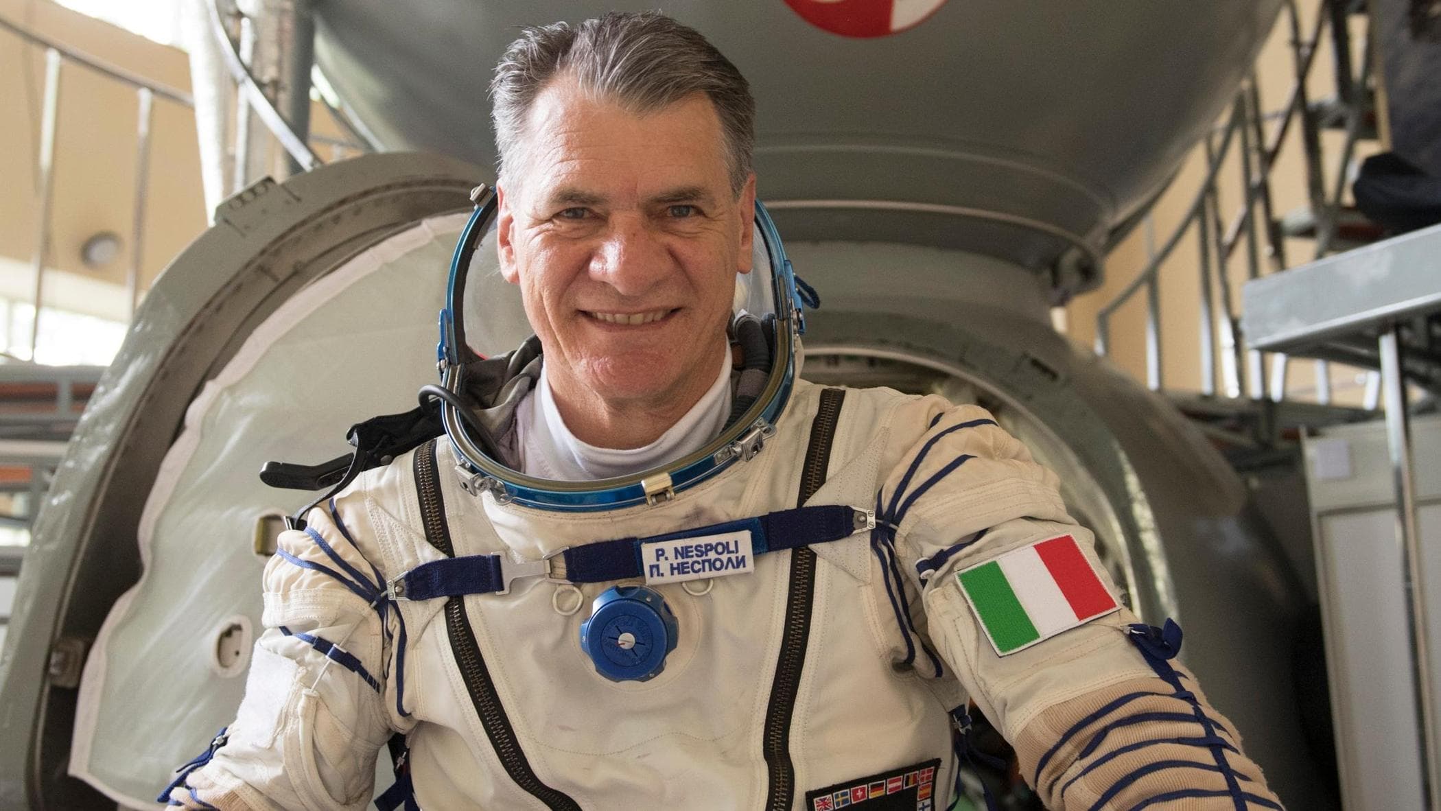 L’astronauta Paolo Nespoli: “Al rientro dallo spazio ci si sente come sotto a uno schiacciasassi”