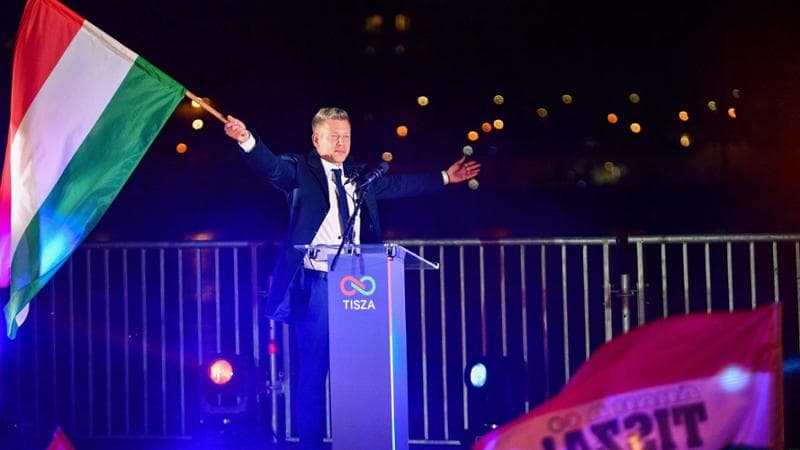 Il vincitore Peter Magyar
