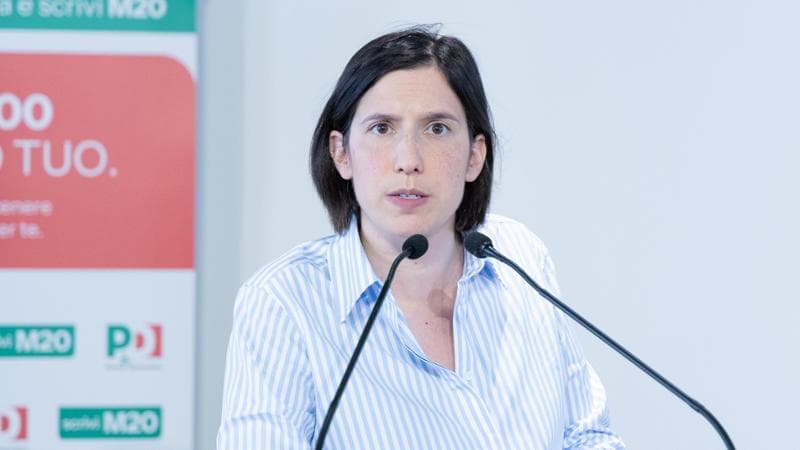 Anteprima: Schlein suona la carica: “Torniamo in piazza per la pace e il lavoro”