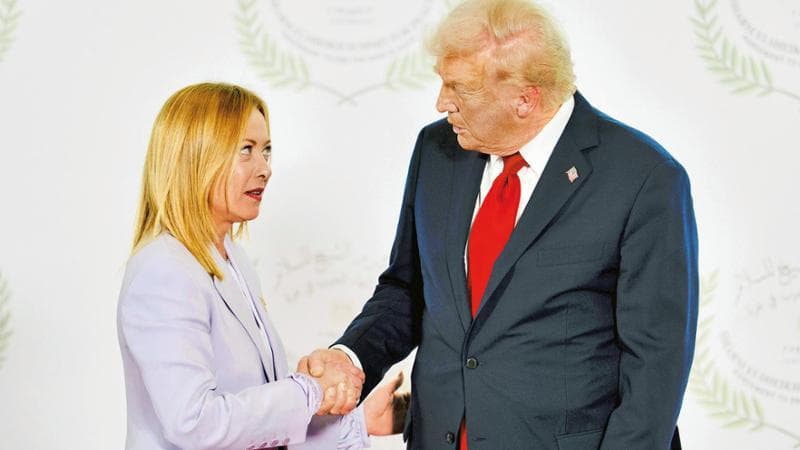 La presidente del Consiglio Giorgia Meloni con il presidente americano Donald Trump
