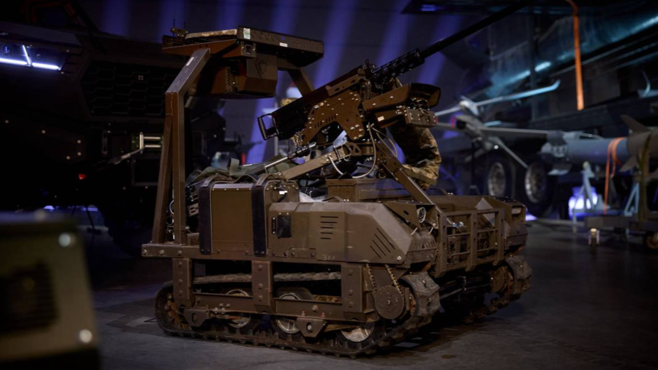 Ucraina, i robot sconfiggono i russi: “Per la prima volta una postazione conquistata senza soldati”