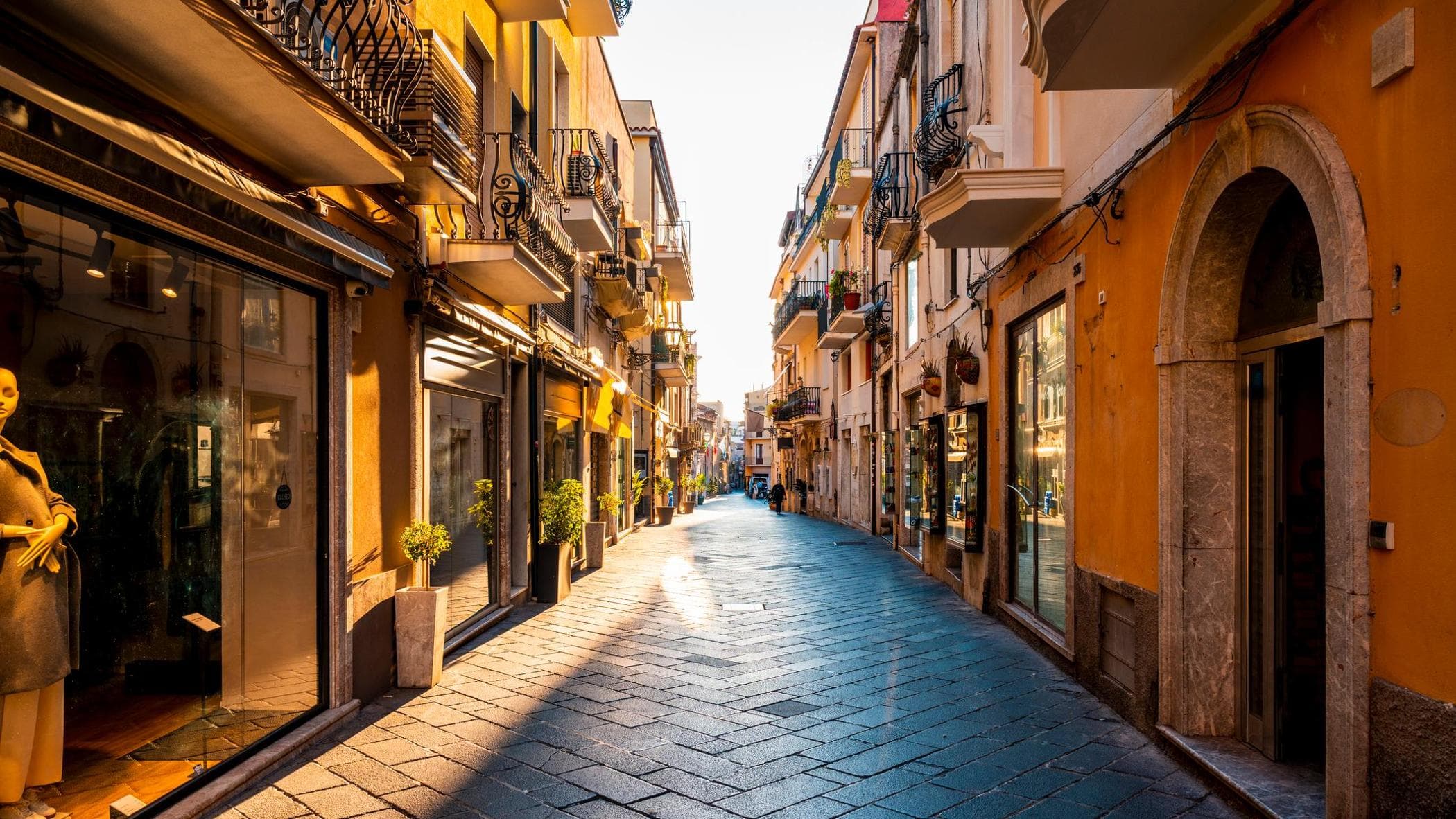 Yerel ticaret 10 yılda 86 bin mağaza kaybetti