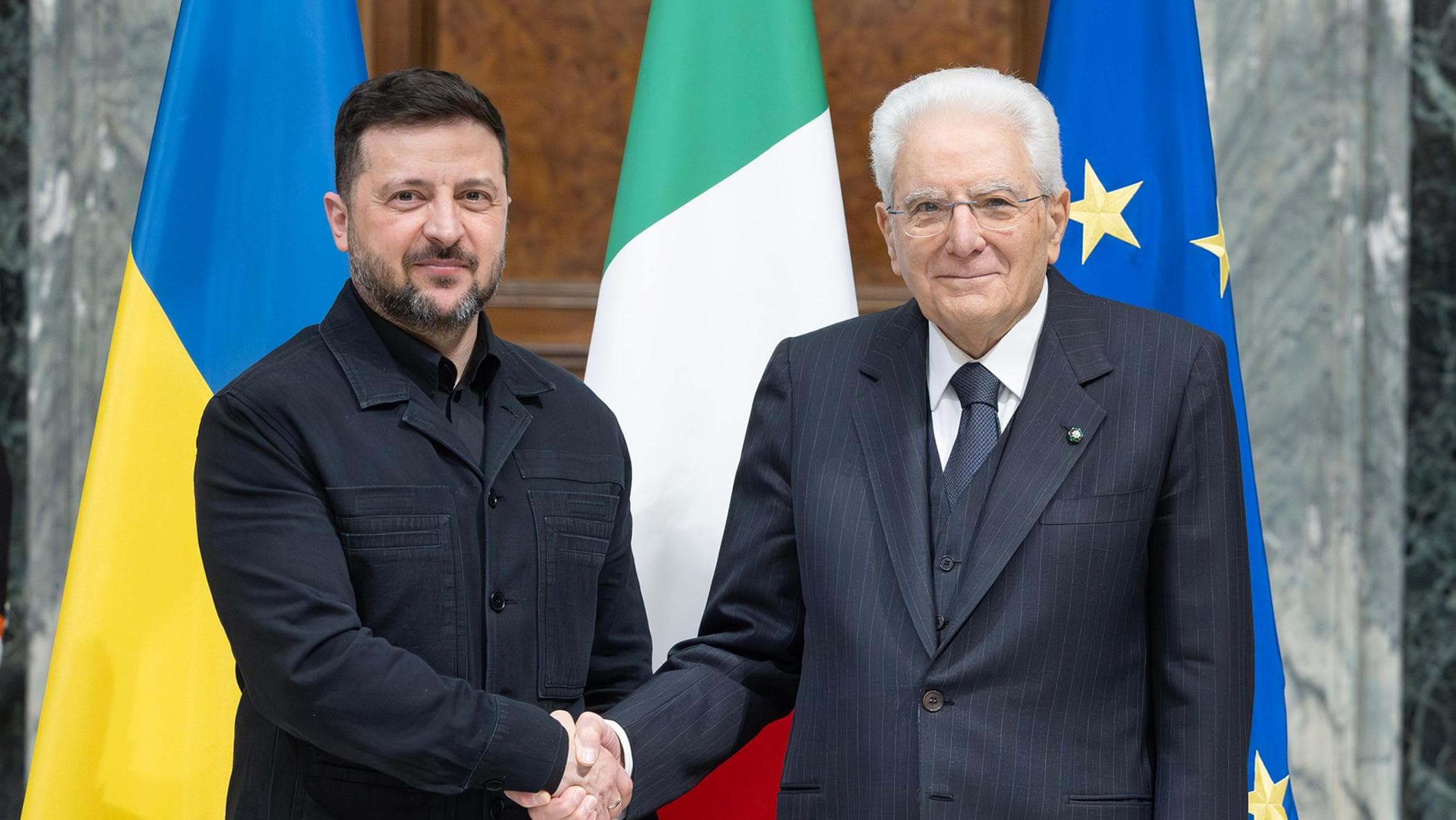 Mattarella: “Sempre al fianco di Kiev, condivido la fermezza del governo”