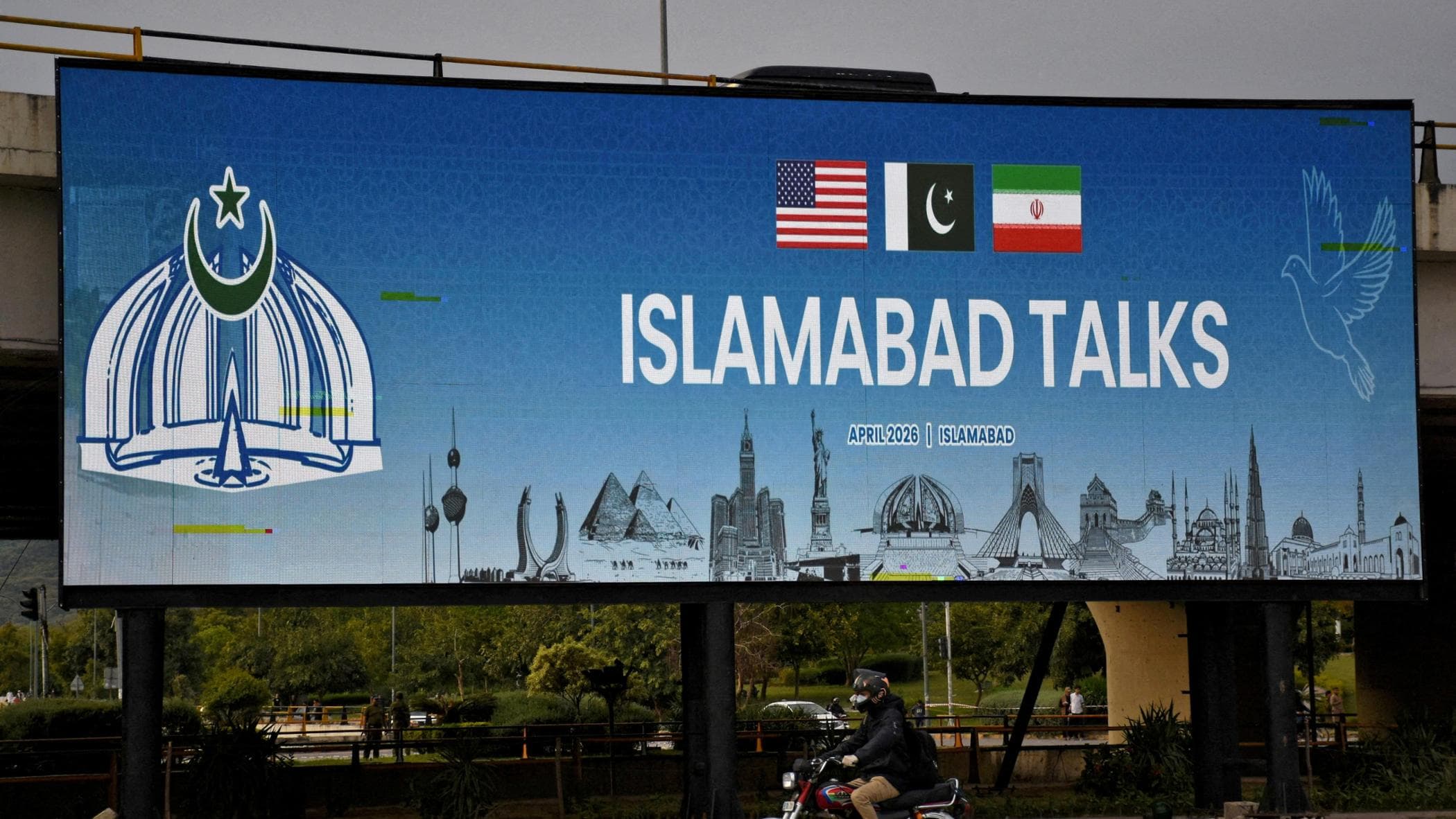 Dall’uranio arricchito alle sanzioni internazionali: tutti i nodi sul tavolo Iran-Usa