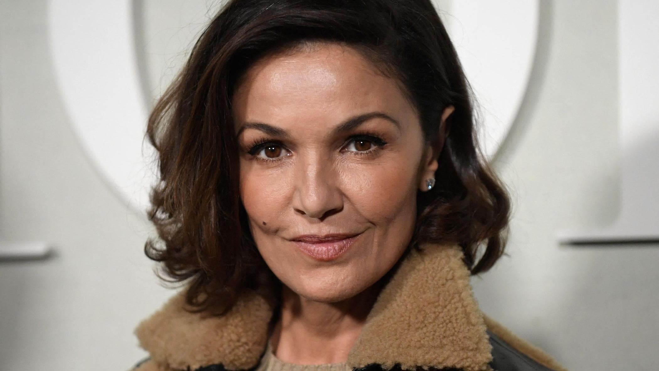 Morta l’attrice Nadia Farès: aveva 57 anni, era in coma dopo incidente in piscina a Parigi