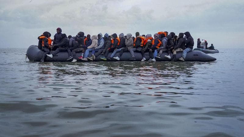 Dl Sicurezza, incentivi agli avvocati per i rimpatri. È bufera. “Siamo a un passo dall'Ice di Trump”