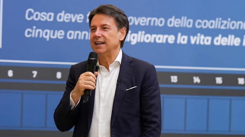 Conte battezza l’agorà del programma