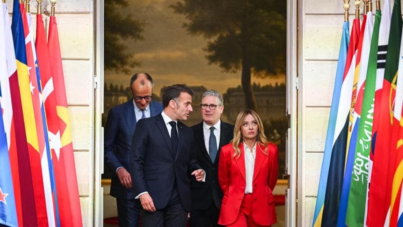 Parigi, 17 aprile: Friedrich Merz, Emmanuel Macron, Keir Starmer e Giorgia Meloni al vertice sulla crisi dello stretto di Hormuz