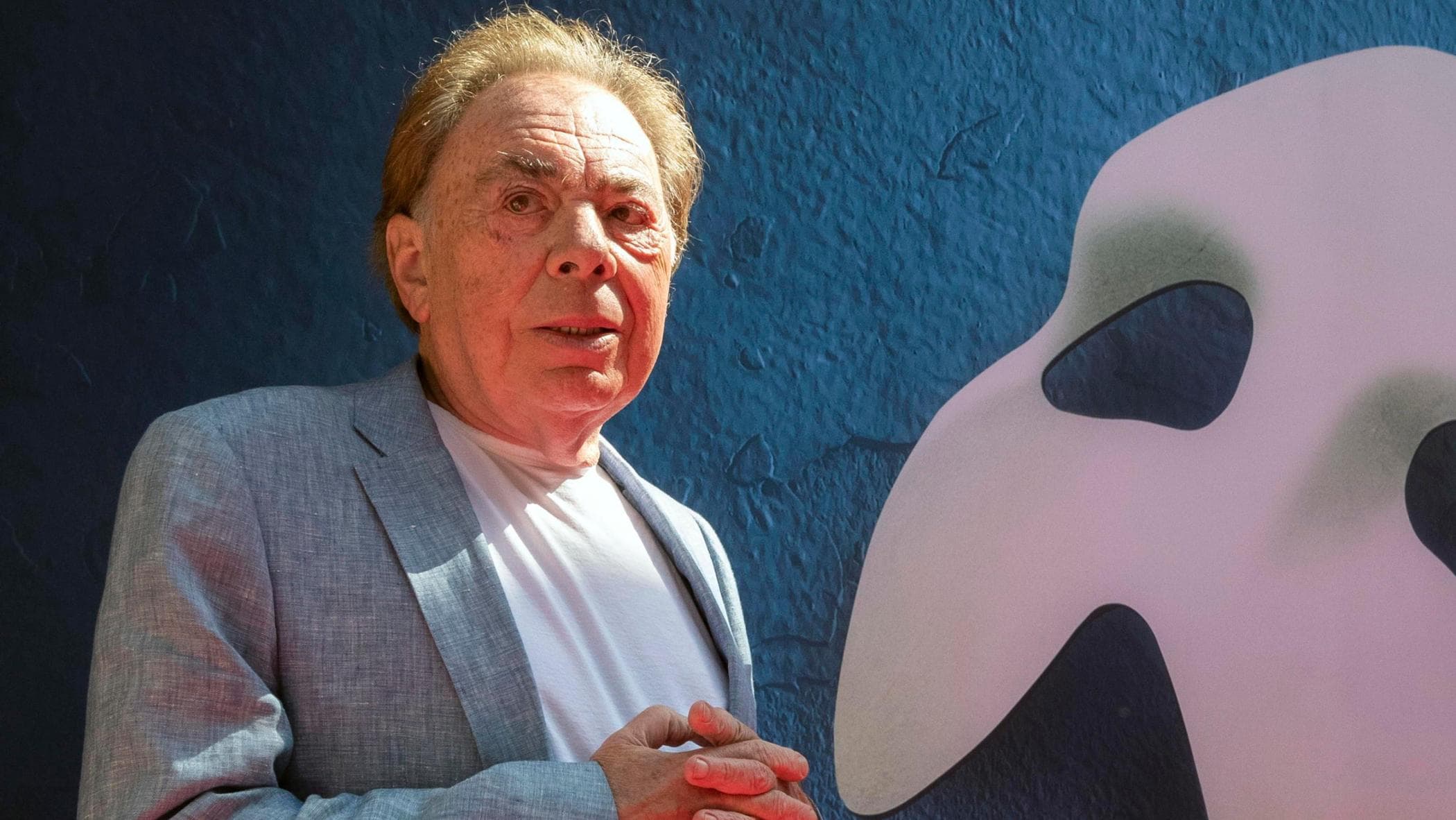 Andrew Lloyd Webber confessa: “Ero un alcolista, ho rischiato di distruggermi”