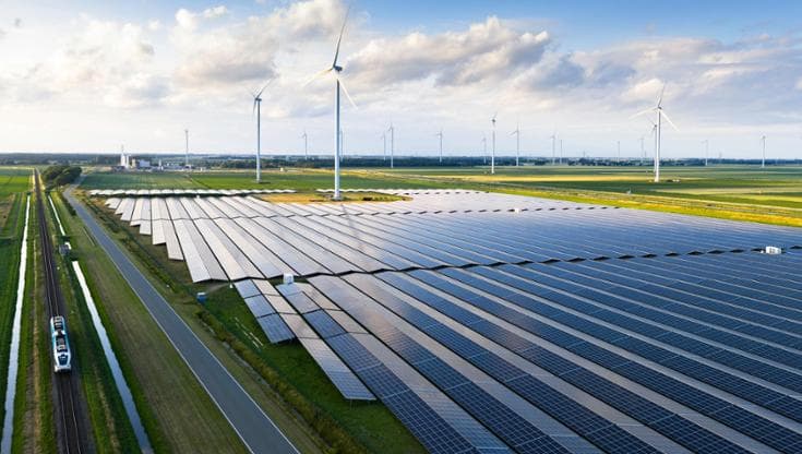 Elettricità pulita, nel 2025 coperta tutta la nuova domanda globale