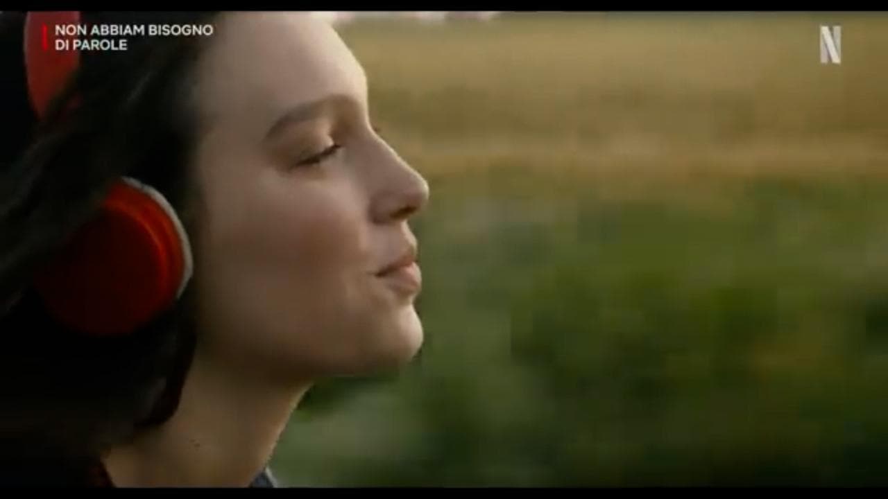 "Non abbiam bisogno di parole", il film Netflix con Sarah Toscano