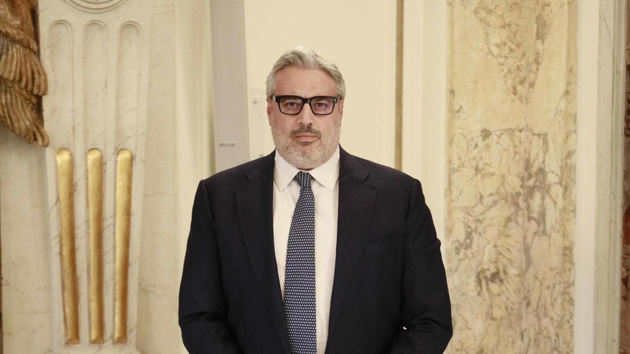 Giuseppe Del Deo, da fedelissimo 007 a sospettato per il caso Giambruno